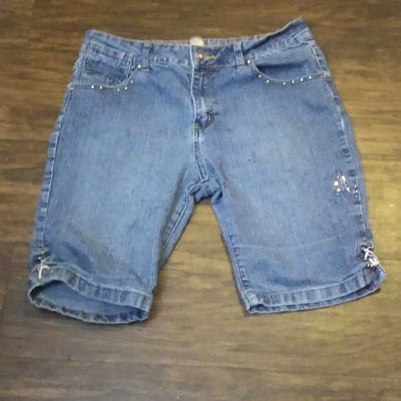 Arizona Jean Co. Bermuda shorts with sparkles - Picture 1 of 4